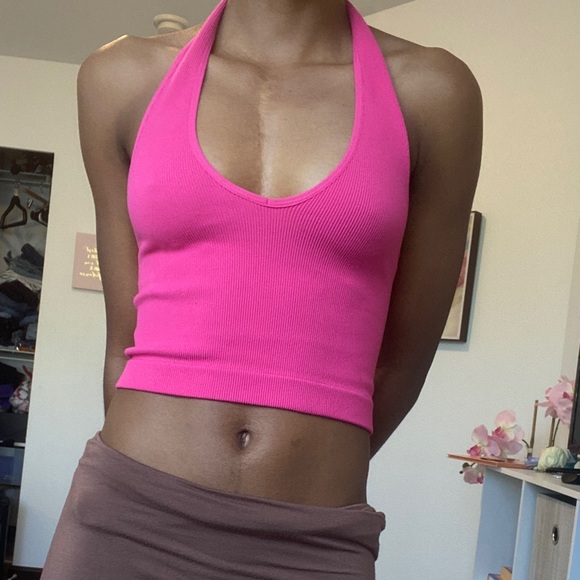 Summer crop top, shoulders out, bright pink soft flexible crop top - Picture 7 of 8